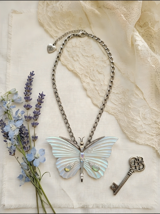 Betsey Johnson Jewelry - RARE! Betsey Johnson - Iridescent Butterfly Pendant Necklace